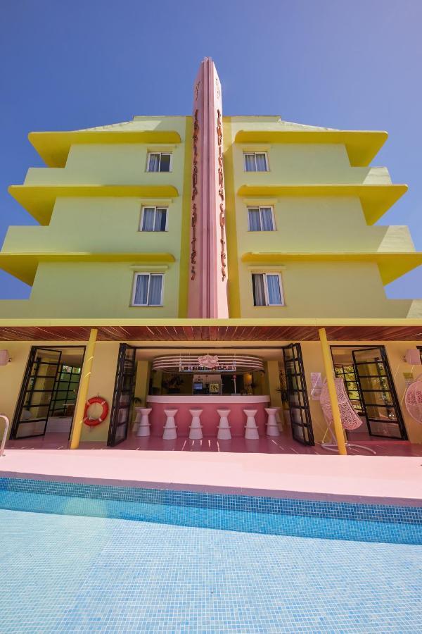 Tropicana Ibiza Suites - Adults Only Playa d'en Bossa Exterior photo