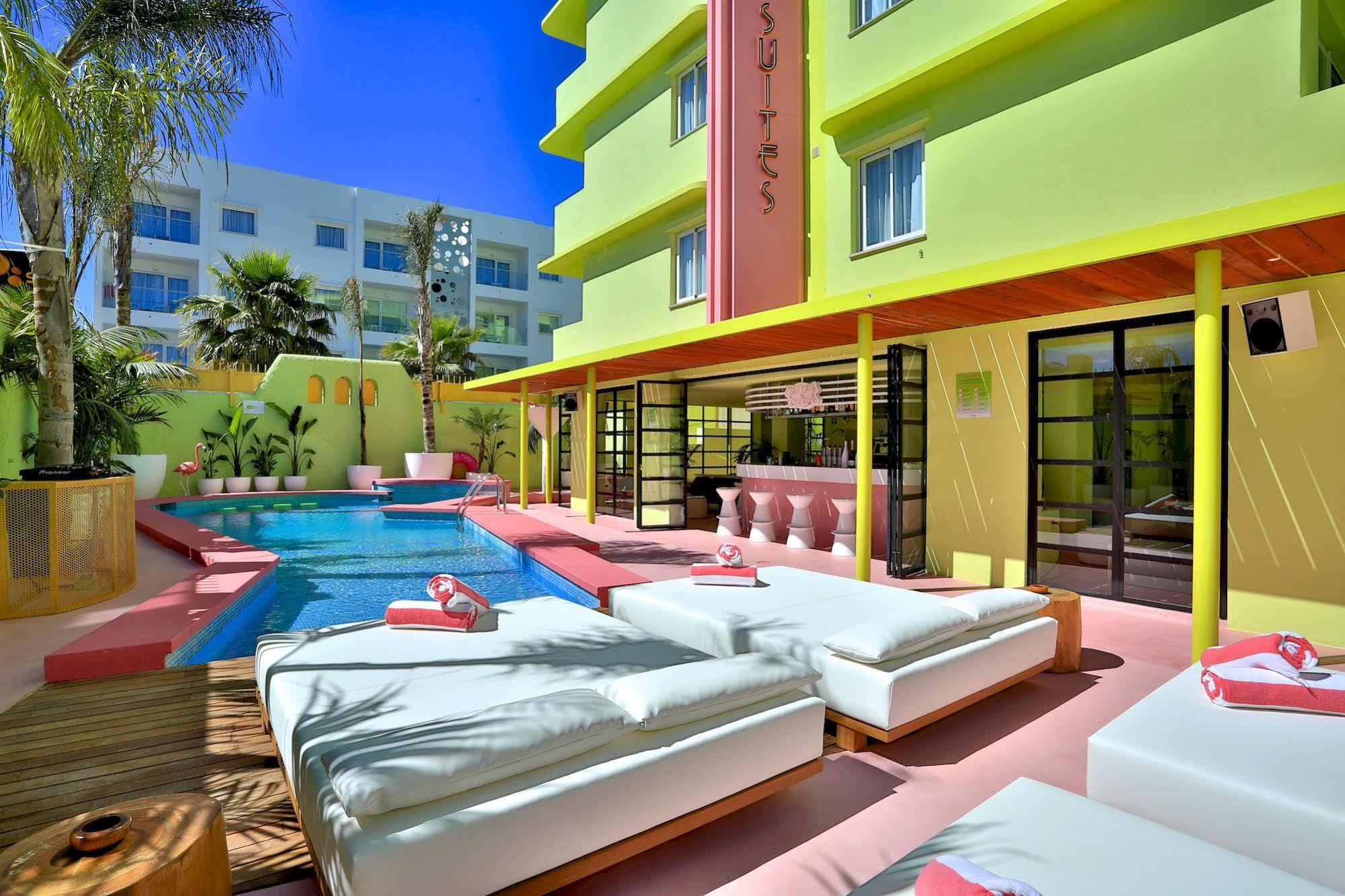 Tropicana Ibiza Suites - Adults Only Playa d'en Bossa Exterior photo